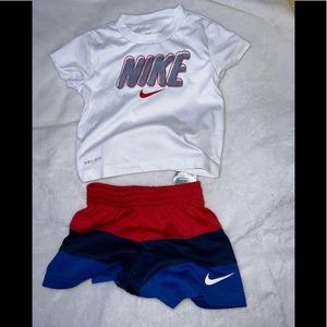 Nike athletic baby set